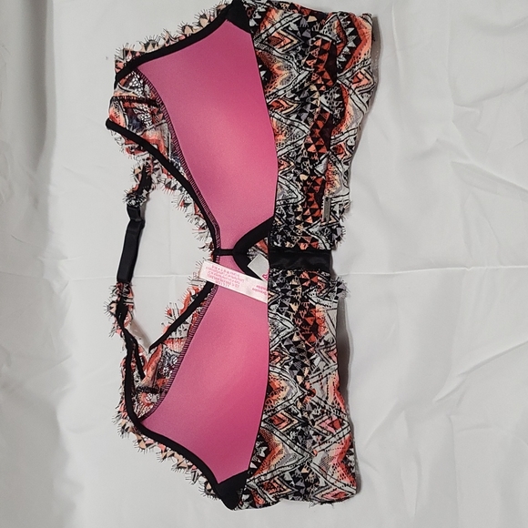 Victoria's Secret Pink lace bralette lightly lined halter padded large - Picture 2 of 3